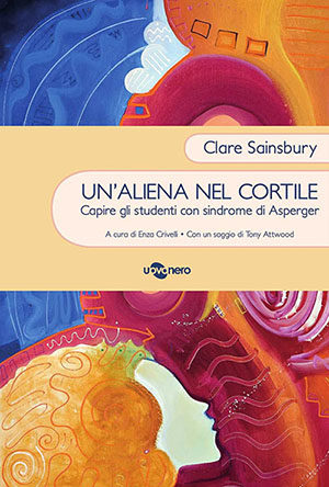 Un'aliena nel cortile